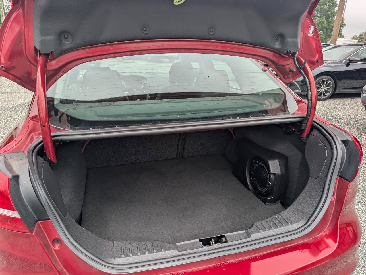 Used 2015 Ford Focus Titanium FWD image 25