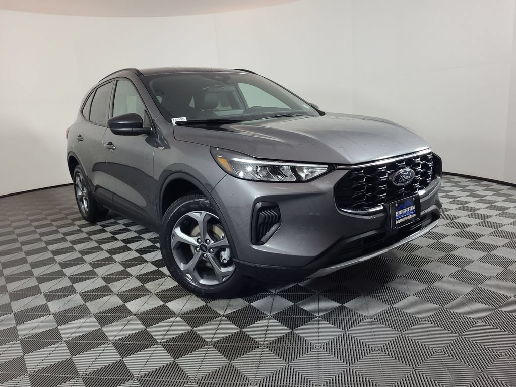 New 2026 Ford Escape ST-Line w/ Tech Pack #1 AWD/4WD image 1