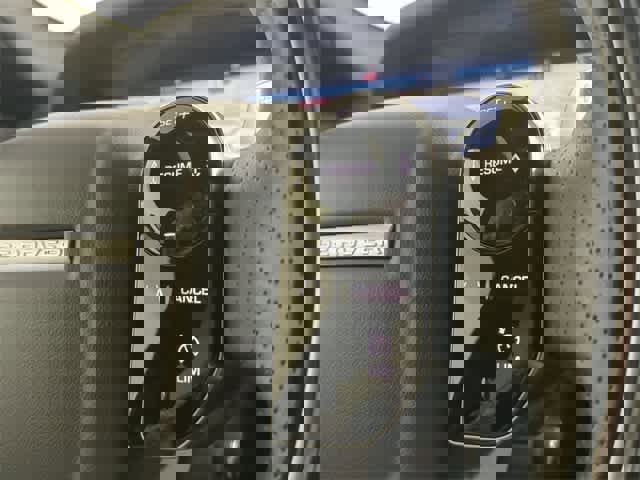 Used 2020 Land Rover Range Rover Velar R-Dynamic S image 28