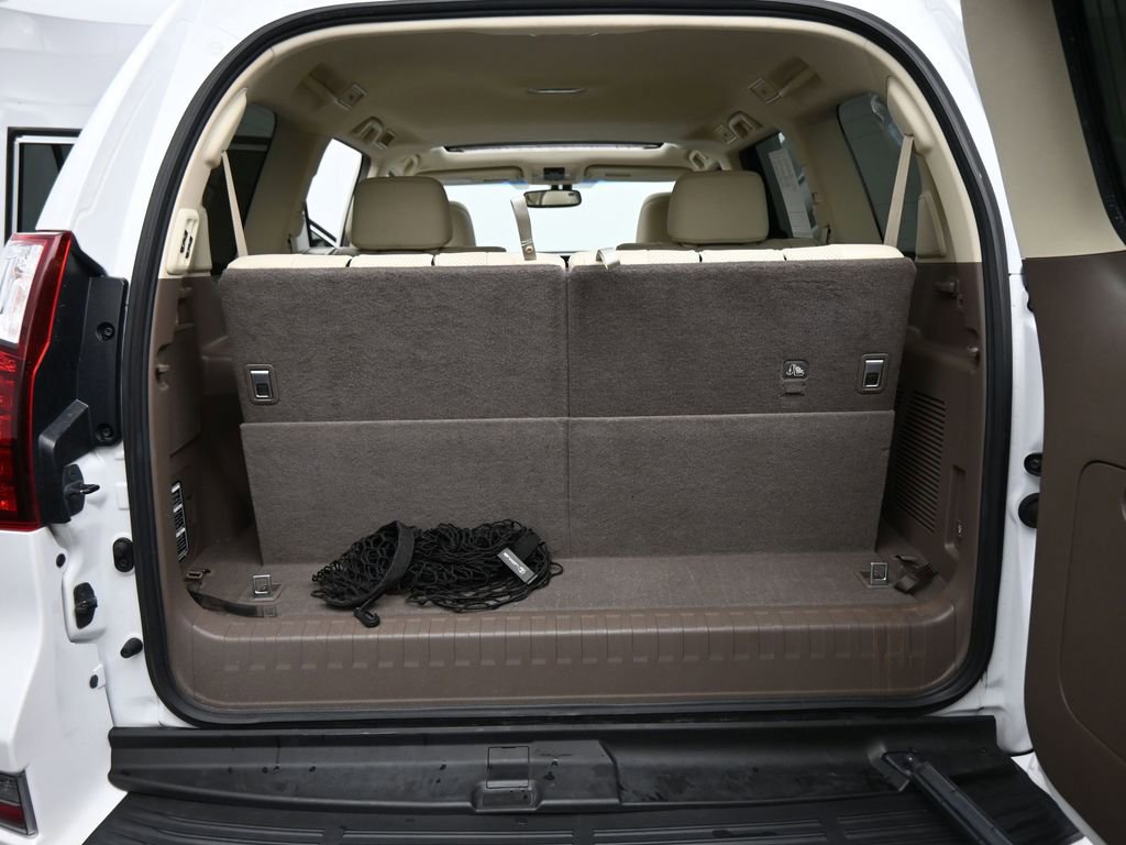 Used 2019 Lexus GX 460 Luxury AWD/4WD image 22