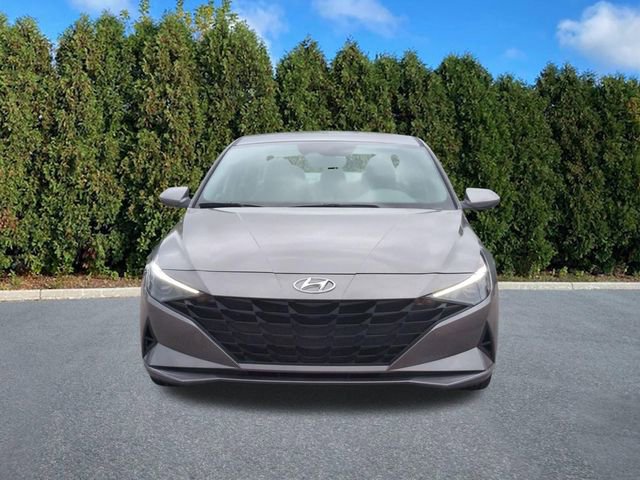 Certified 2023 Hyundai Elantra SEL w/ Cargo Package image 2