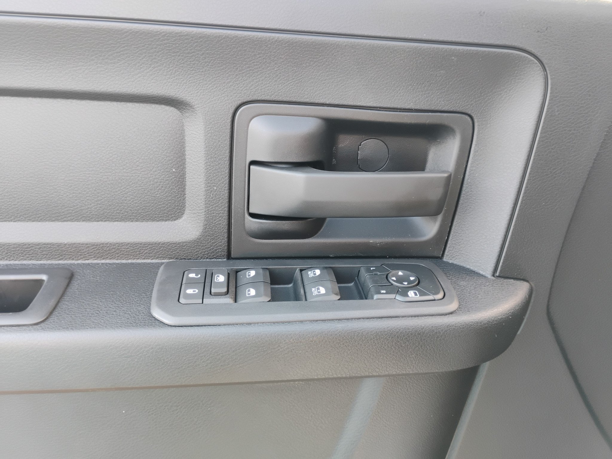 New 2027 RAM 2500 Tradesman AWD/4WD image 20