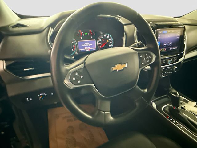 Used 2020 Chevrolet Traverse LT image 12
