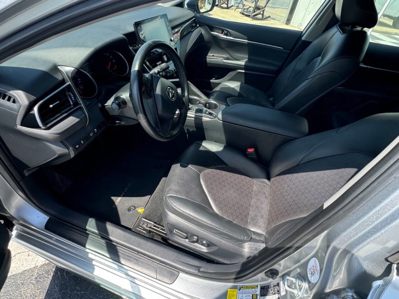 Used 2024 Toyota Camry XSE image 9