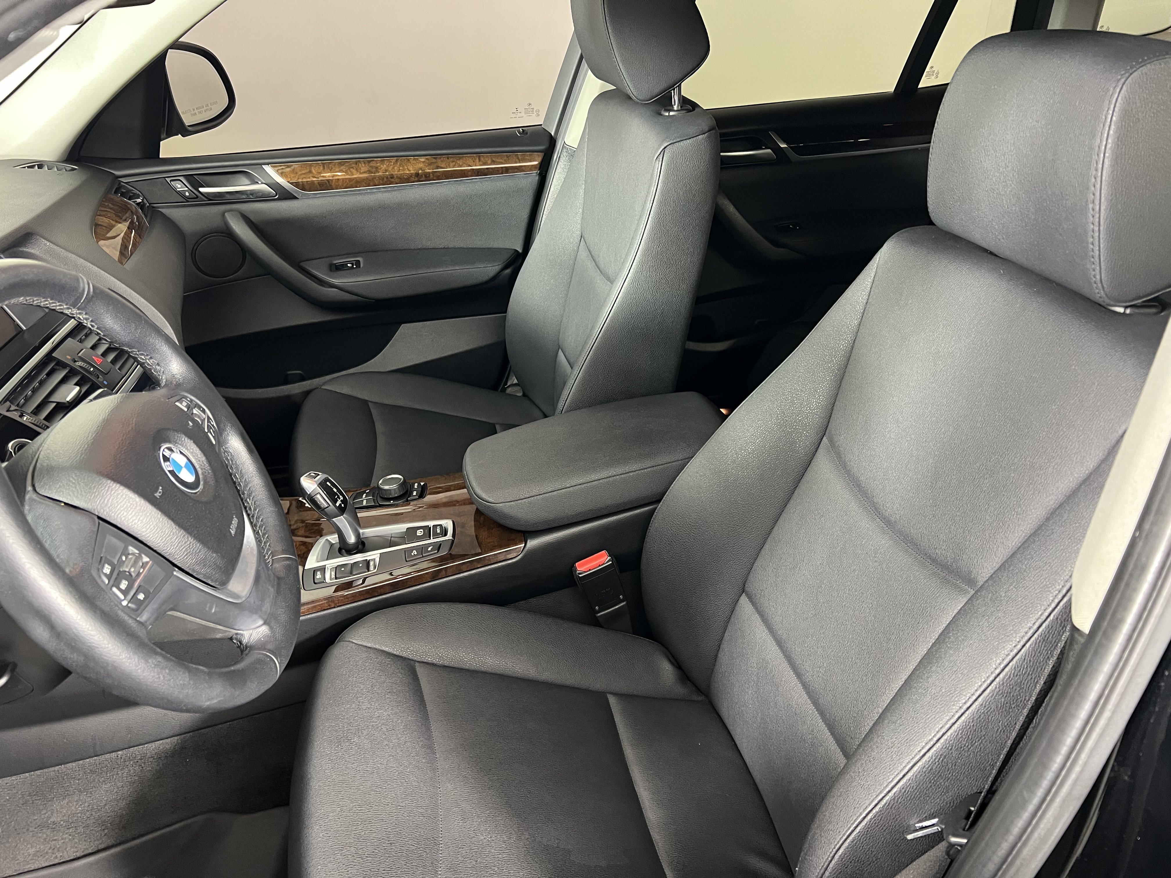 Used 2016 BMW X3 xDrive28i AWD/4WD image 16
