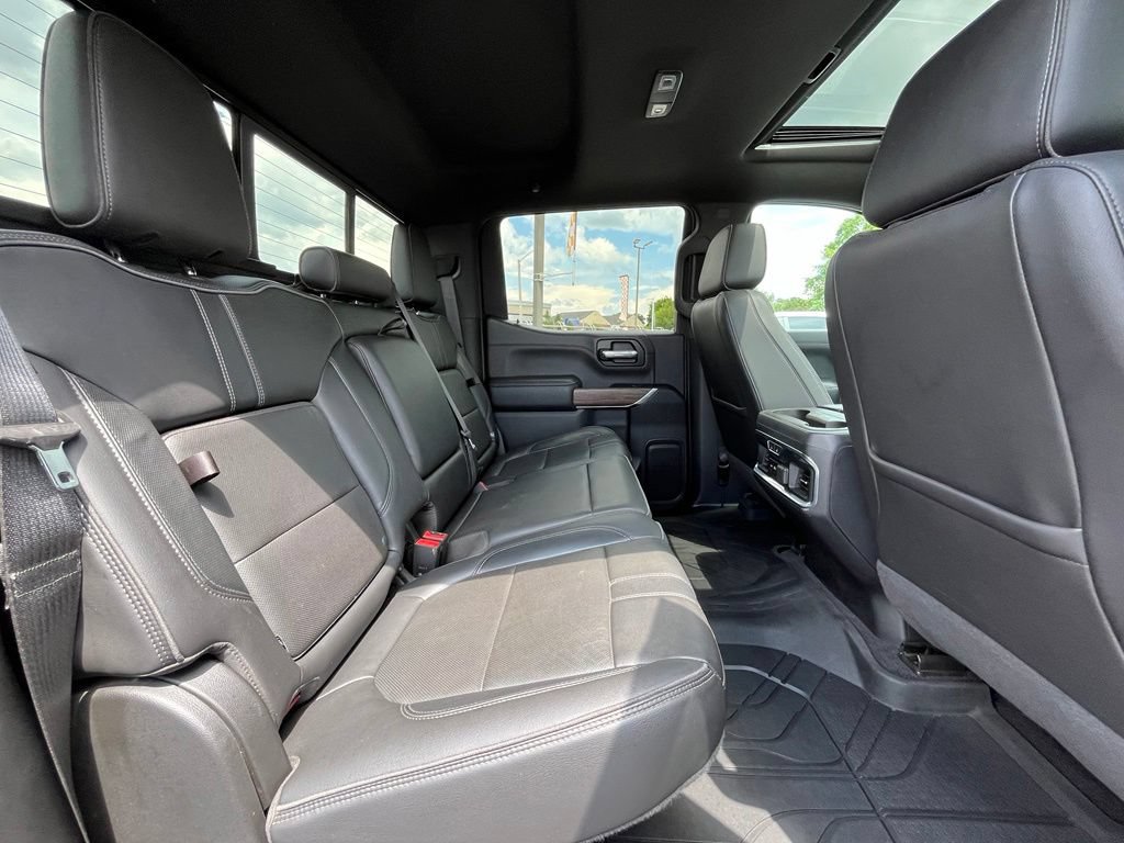 Used 2020 Chevrolet Silverado 1500 High Country w/ Technology Package AWD/4WD image 31