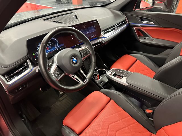 Used 2023 BMW X1 xDrive28i w/ M Sport Package AWD/4WD image 11