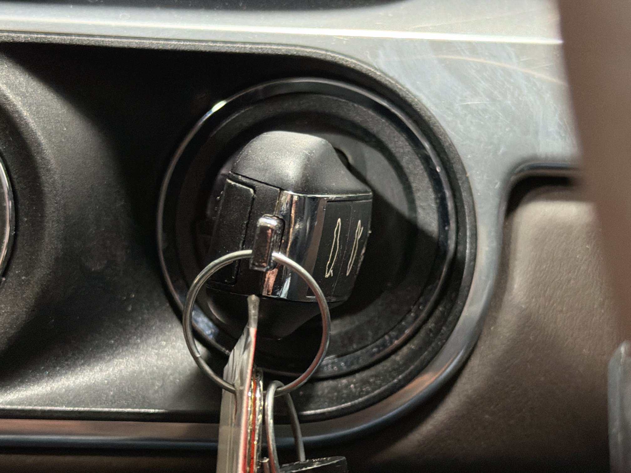 Used 2013 Porsche Boxster RWD image 31