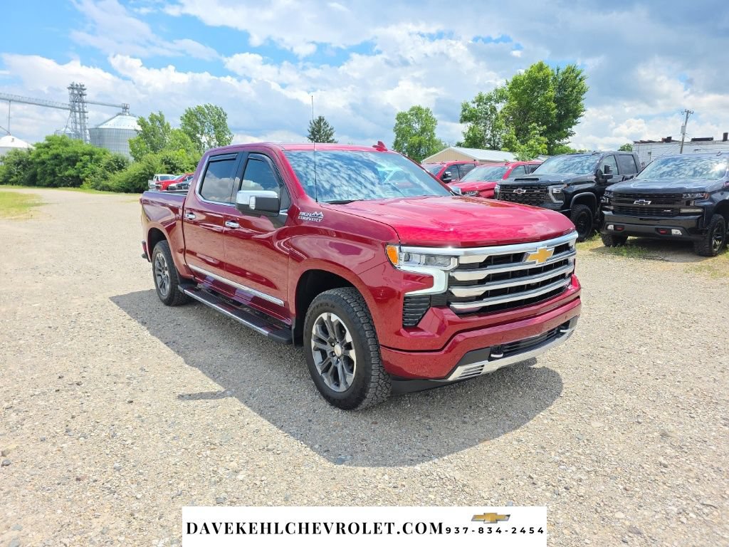 Used 2024 Chevrolet Silverado 1500 High Country w/ Technology Package AWD/4WD image 8