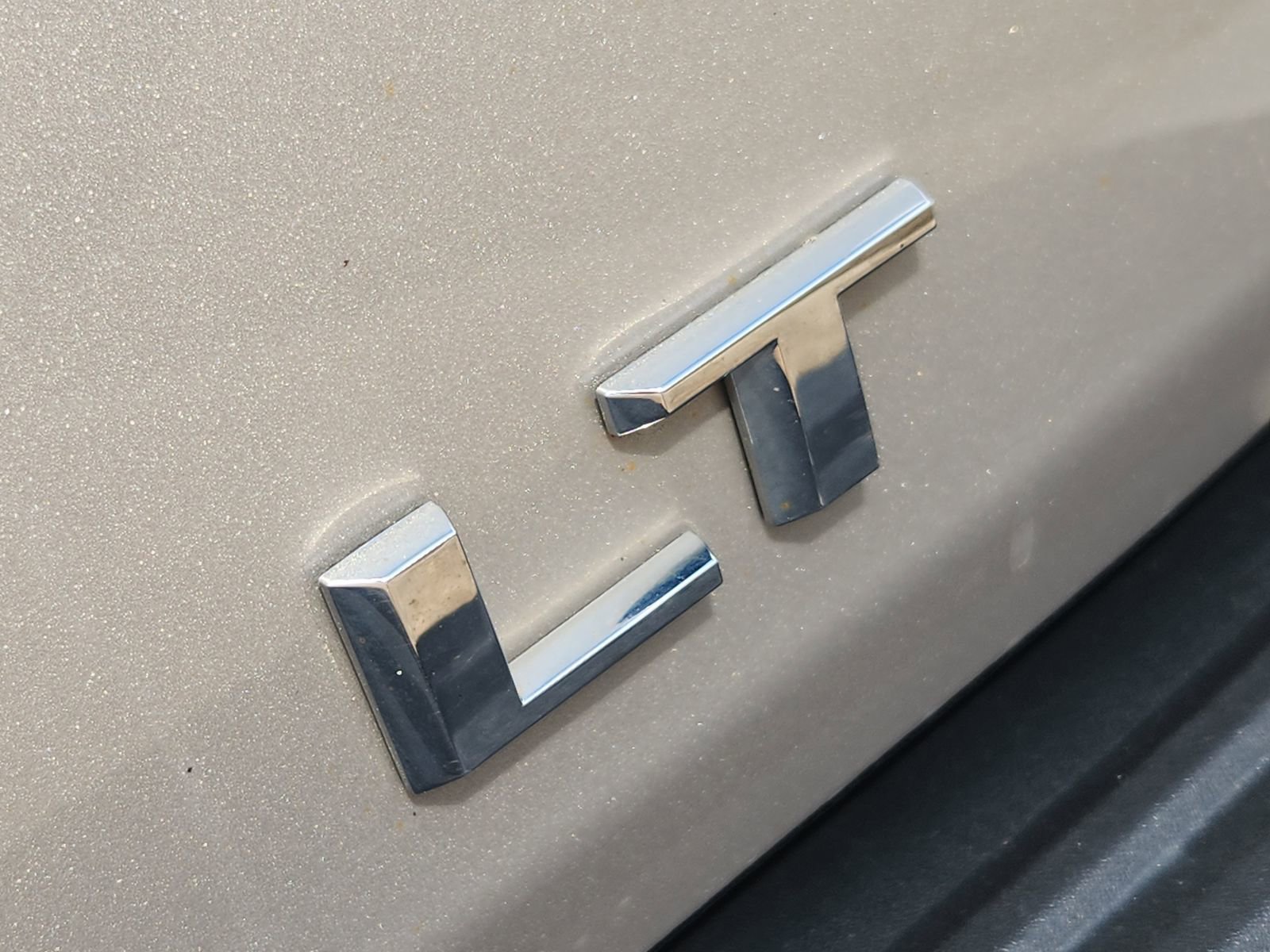 Used 2023 Chevrolet Tahoe LT image 16