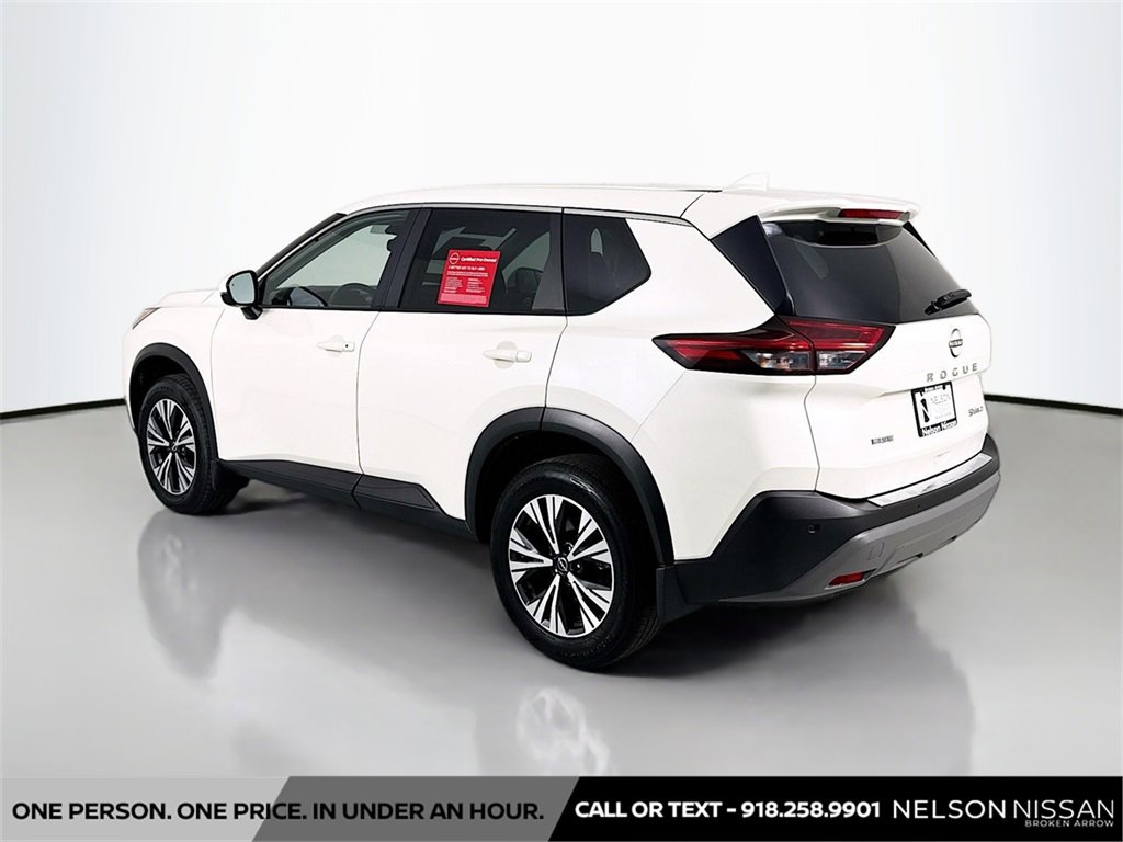 Certified 2023 Nissan Rogue SV image 7