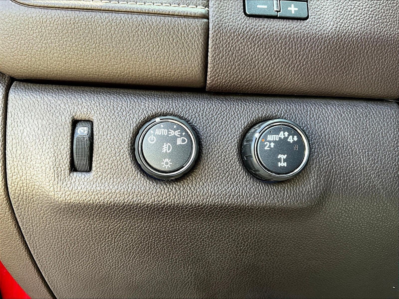 Used 2021 GMC Canyon Denali AWD/4WD image 16
