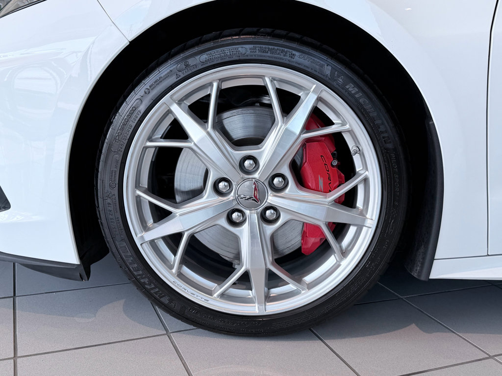 Used 2023 Chevrolet Corvette Stingray Preferred Cpe w/ Z51 Performance Package RWD image 29