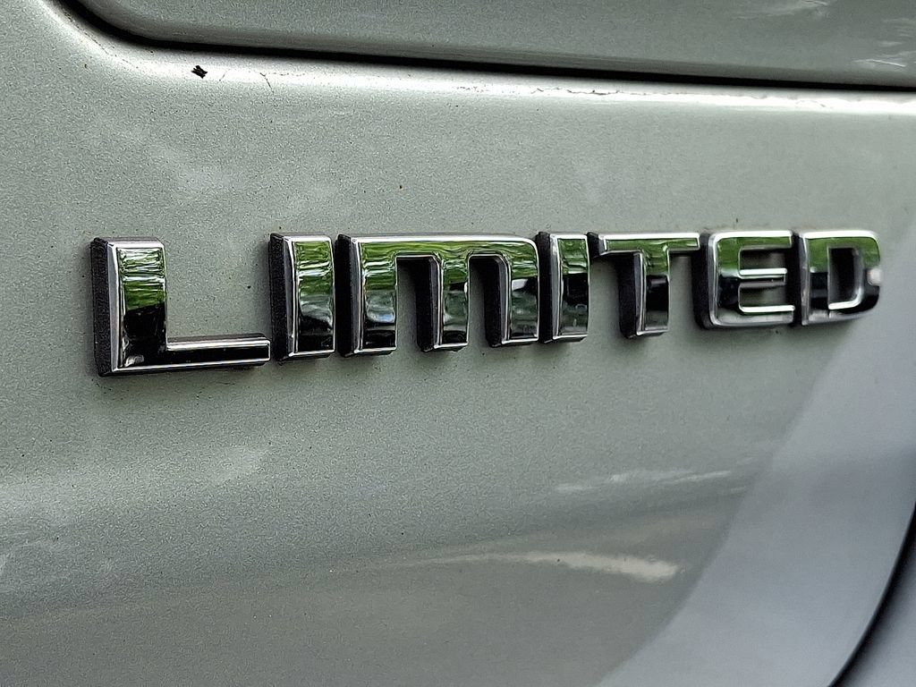 Certified 2023 Jeep Grand Cherokee Limited AWD/4WD image 35