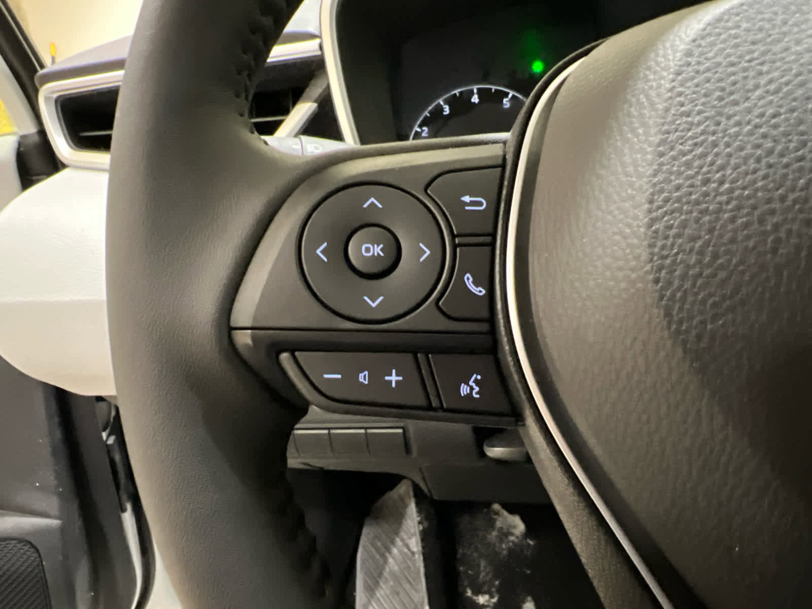 New 2026 Toyota Corolla SE image 15