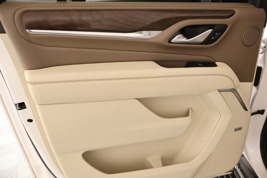 Used 2022 GMC Yukon XL Denali image 18