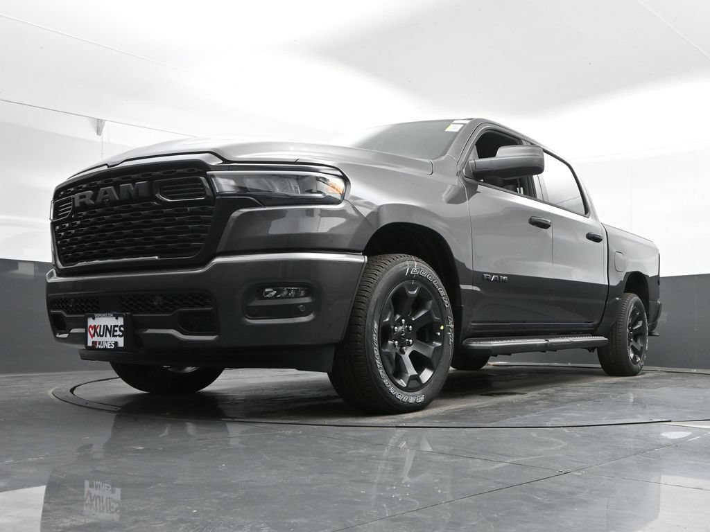 New 2026 RAM 1500 Express AWD/4WD image 36