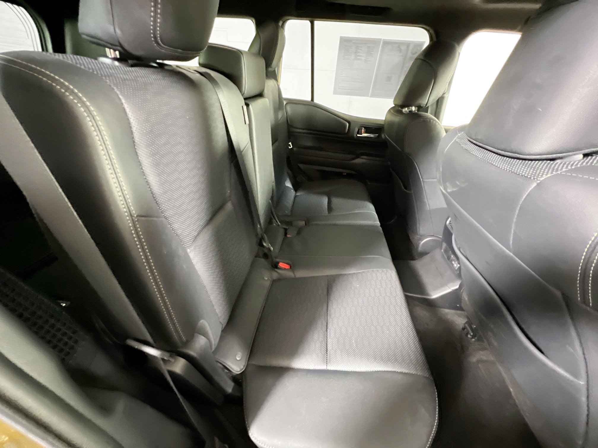 Used 2024 Toyota Land Cruiser image 27