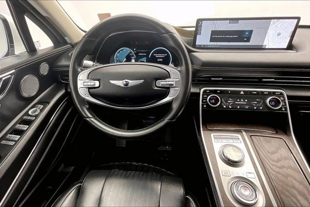 Used 2023 Genesis GV80 2.5T w/ Prestige Package AWD/4WD image 4