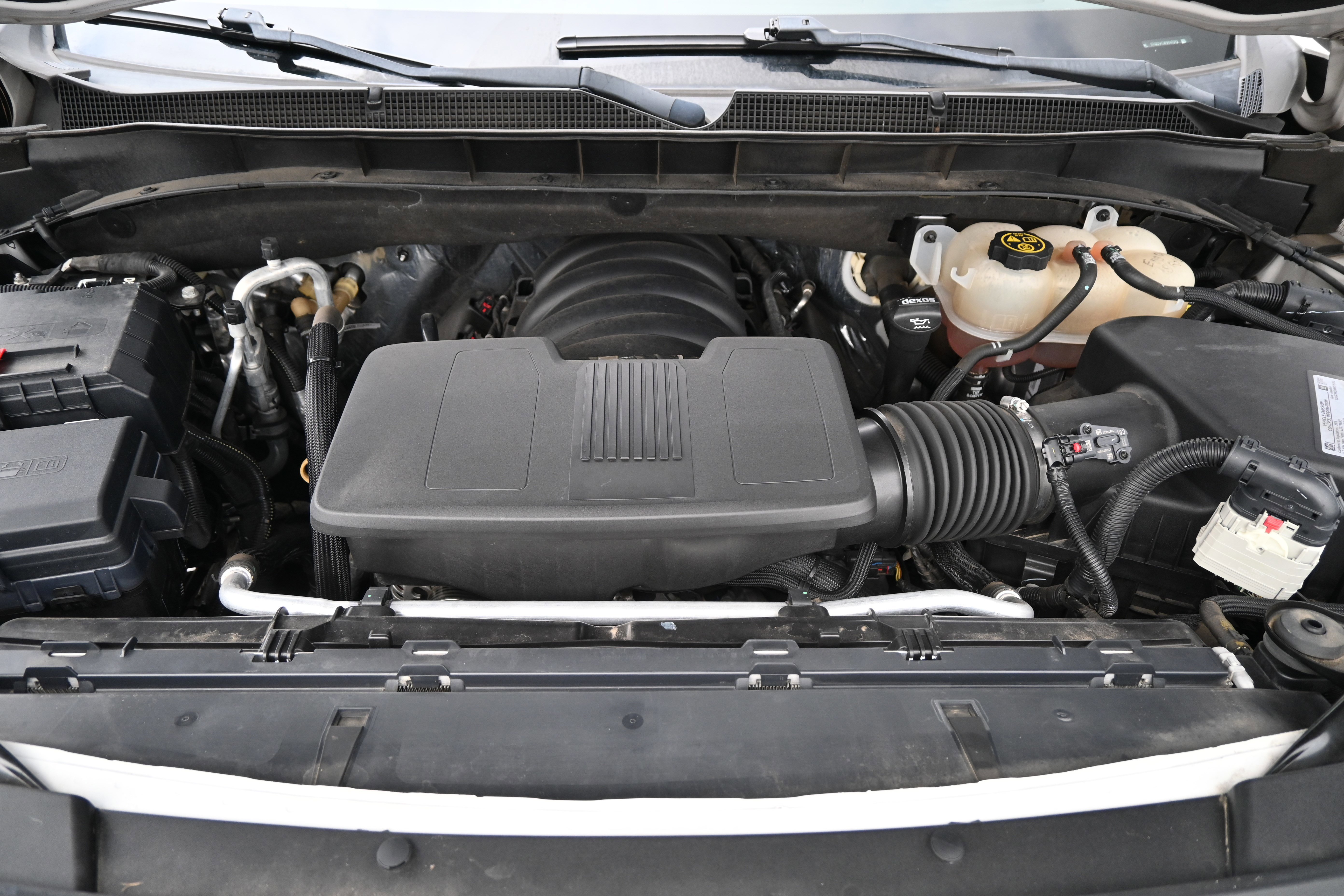 Used 2021 Chevrolet Tahoe LT w/ LT Signature Package image 35