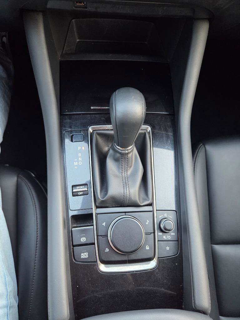 Used 2019 MAZDA MAZDA3 Sedan image 12