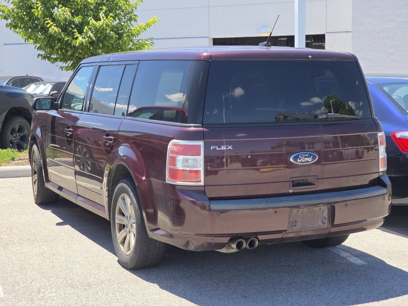 Used 2011 Ford Flex SE FWD image 4