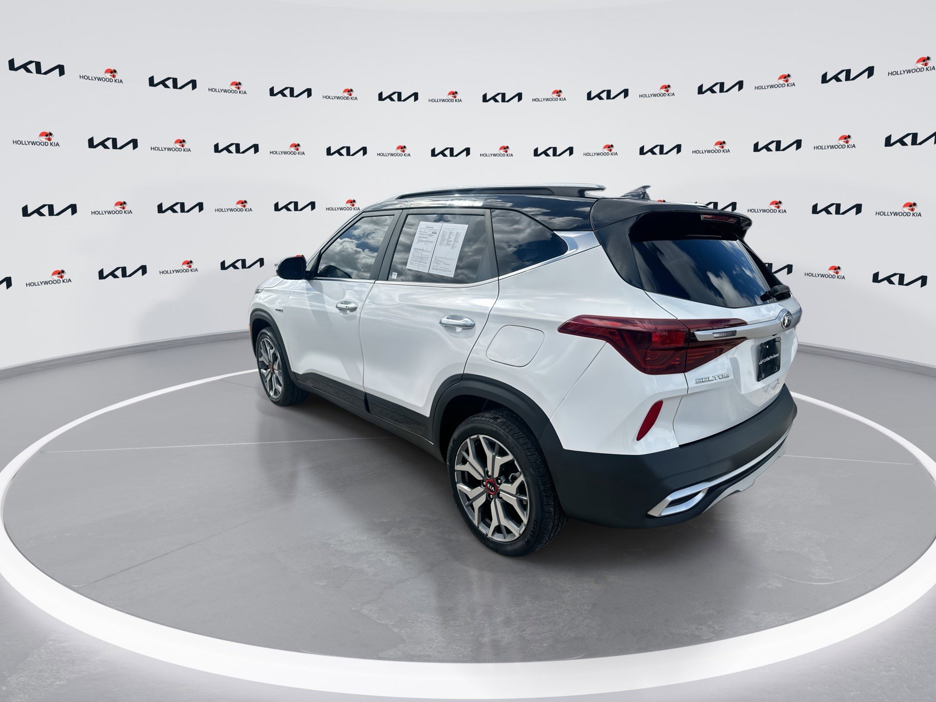 Certified 2021 Kia Seltos SX image 6