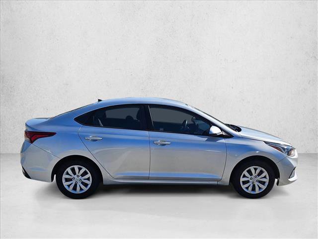 Used 2018 Hyundai Accent SE video 4