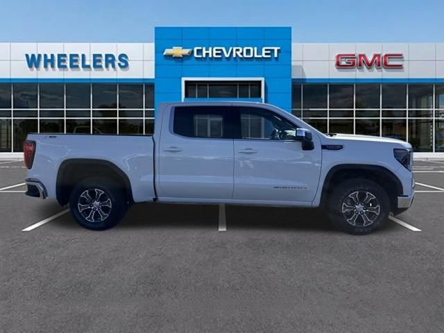 New 2026 GMC Sierra 1500 SLE image 6