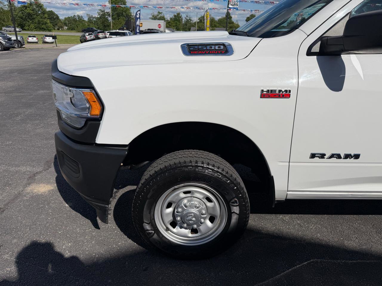 Used 2022 RAM 2500 Tradesman AWD/4WD image 11