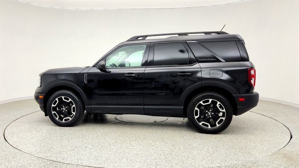 Used 2023 Ford Bronco Sport Outer Banks AWD/4WD image 8