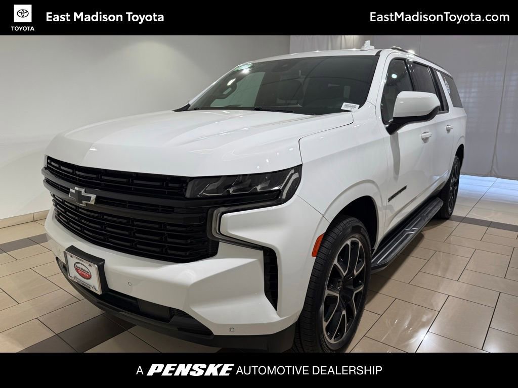 Used 2023 Chevrolet Suburban RST AWD/4WD image 1