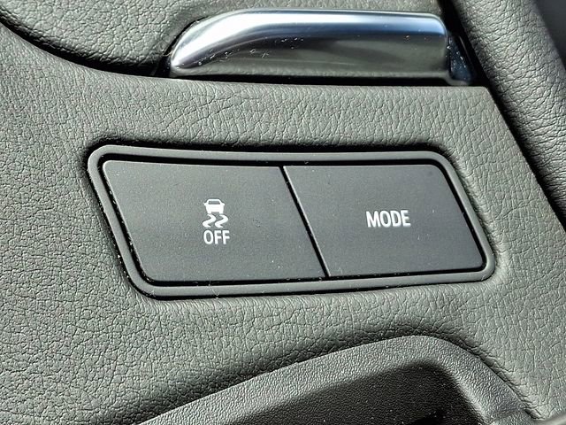 Certified 2025 Cadillac XT6 Premium Luxury w/ LPO, Floor Liner Package image 24