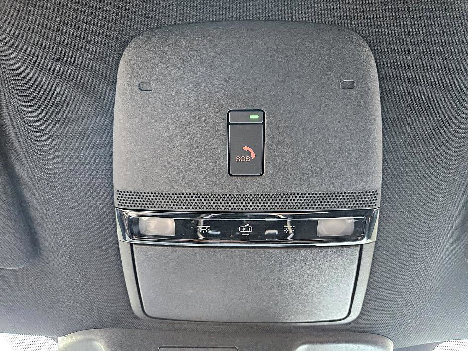 New 2026 Nissan Armada SL image 20