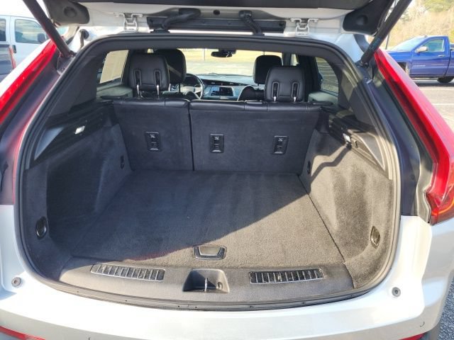 Used 2020 Cadillac XT4 Premium Luxury FWD image 13