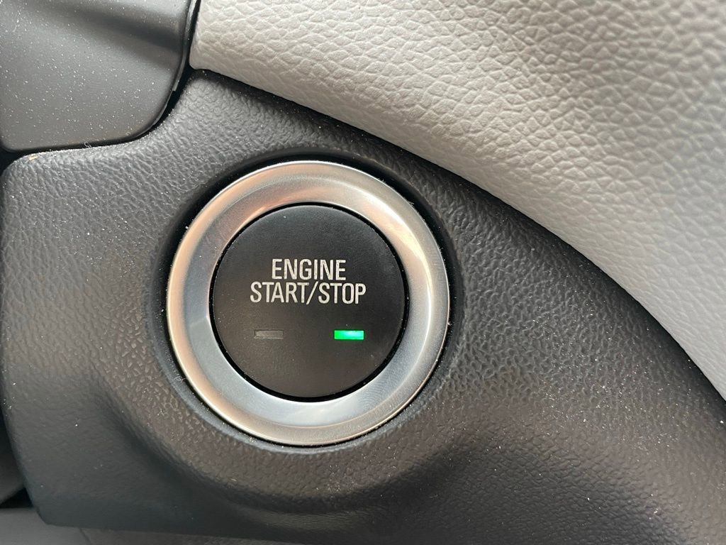 Used 2023 Chevrolet Equinox LS AWD/4WD image 29