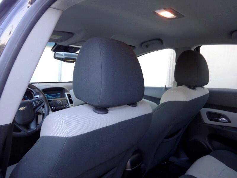 Used 2011 Chevrolet Cruze LS w/ Connectivity Package FWD image 11