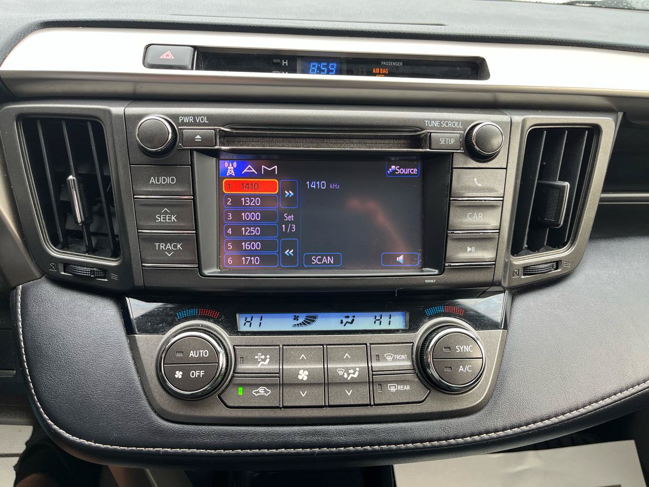 Used 2013 Toyota RAV4 XLE AWD/4WD image 14