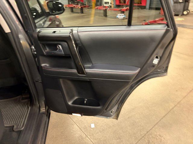 Used 2023 Toyota 4Runner TRD Off-Road Premium w/ Off Road Premium Plus Package AWD/4WD image 10