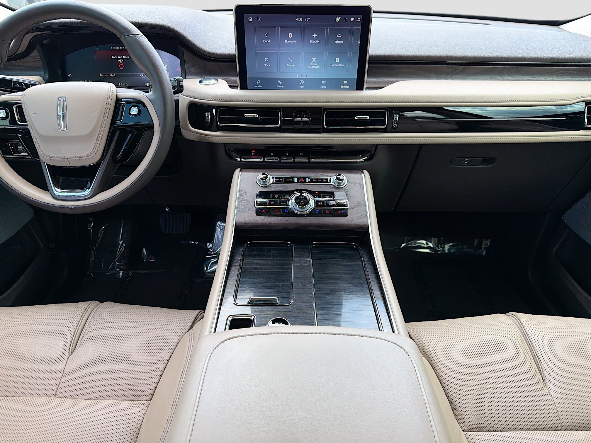 Used 2024 Lincoln Aviator Reserve w/ Equipment Group 201A RWD image 18