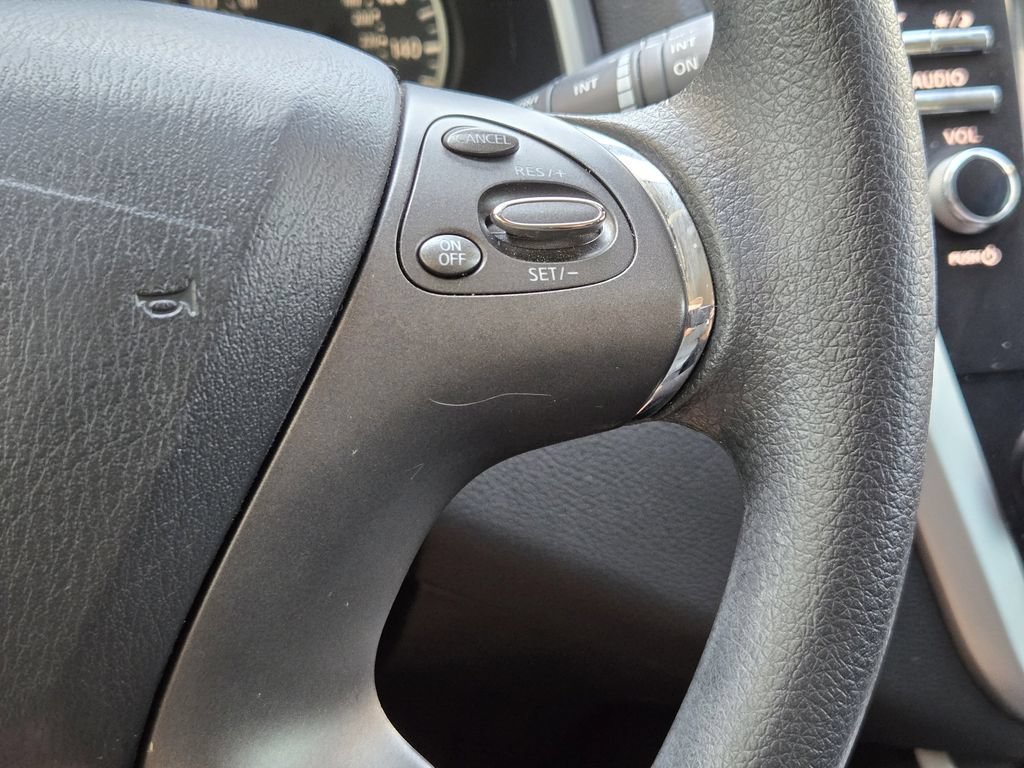 Used 2021 Nissan Murano S FWD image 31