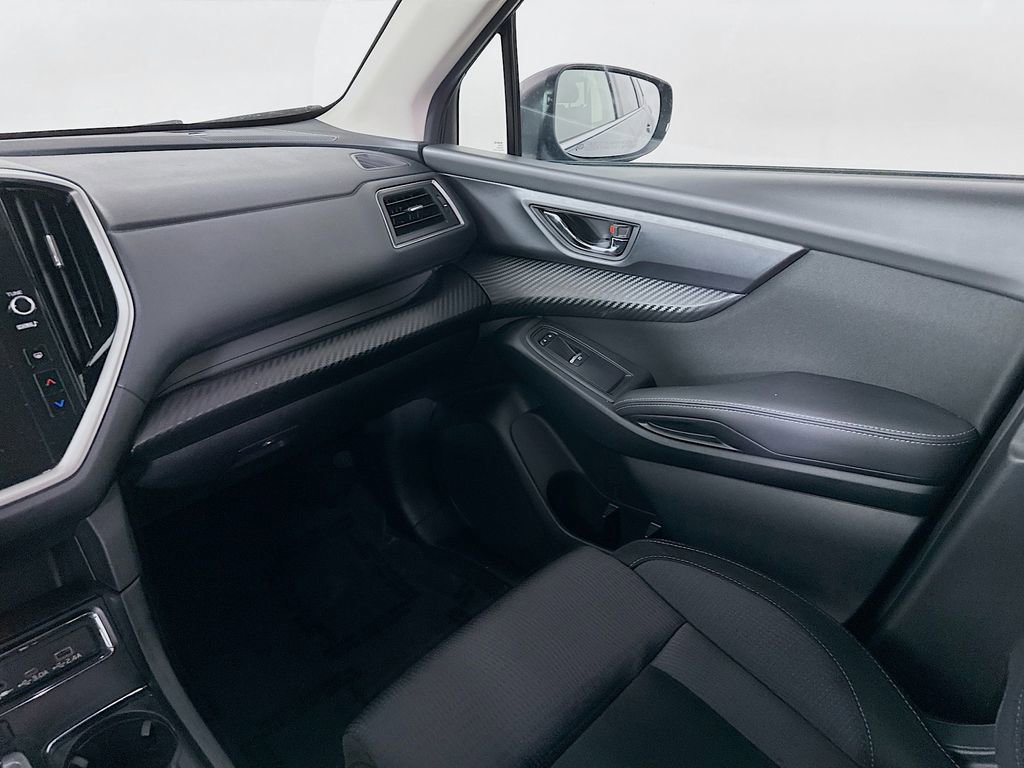 Used 2025 Subaru Ascent Premium image 30