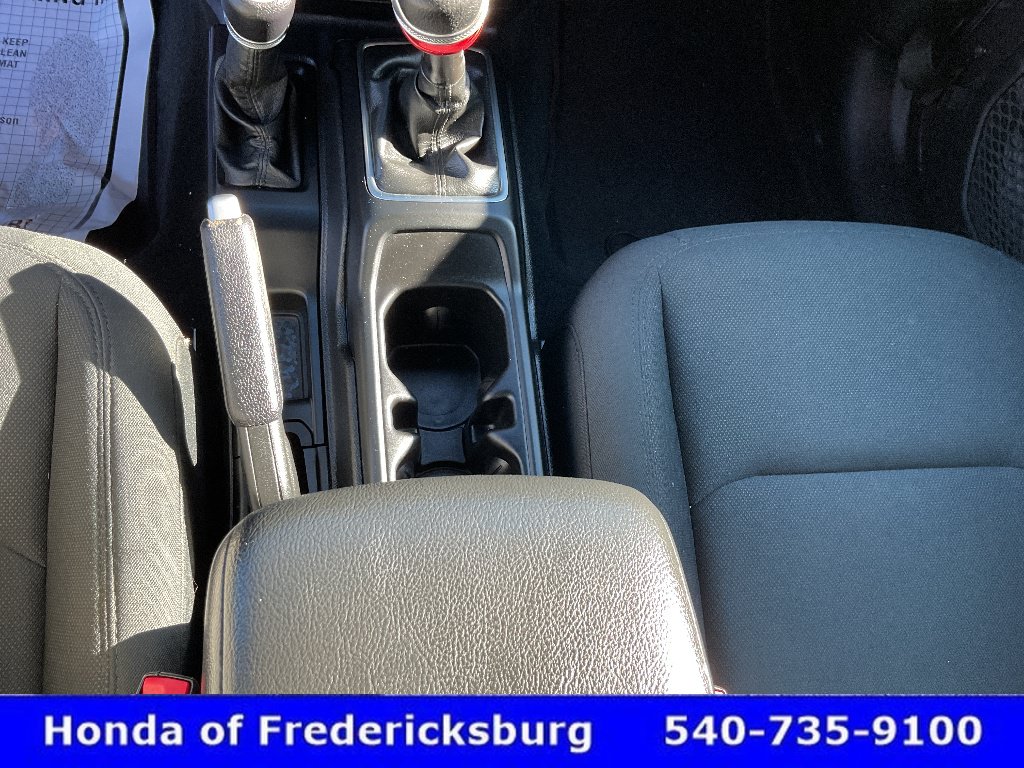 Used 2020 Jeep Wrangler Unlimited Sport AWD/4WD image 38