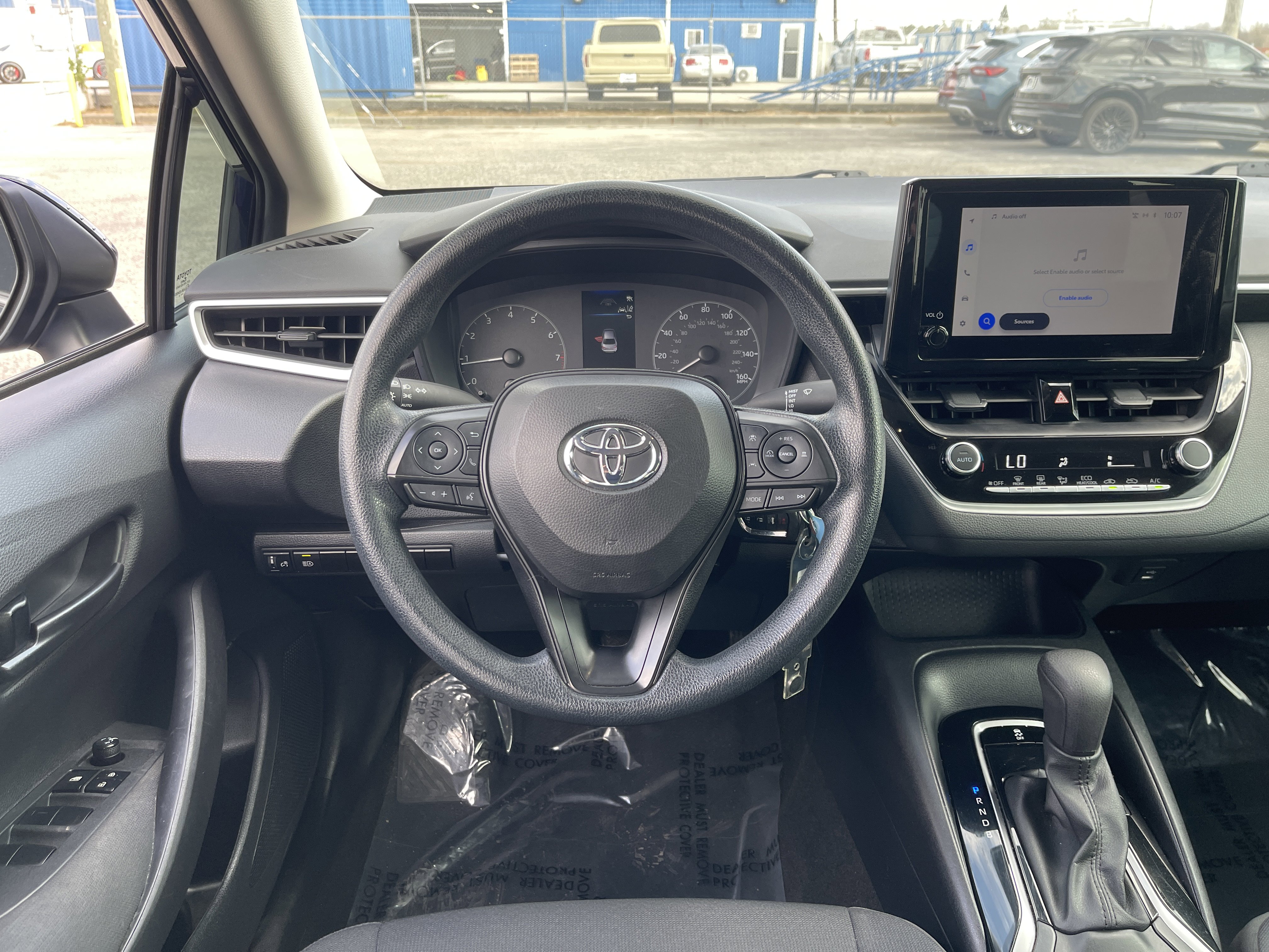 Used 2024 Toyota Corolla LE image 27