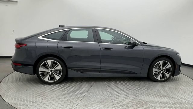Certified 2025 Audi A6 e-tron Premium Plus w/ Premium Plus AWD/4WD image 9
