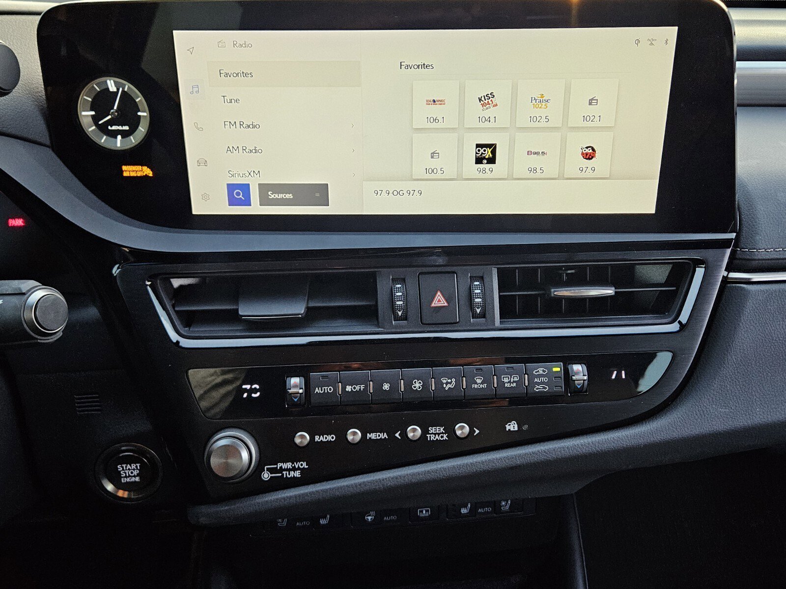 Certified 2024 Lexus ES 350 F Sport w/ Accessory Package (Z2) FWD image 19