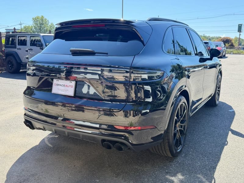 Used 2019 Porsche Cayenne Turbo AWD/4WD image 6