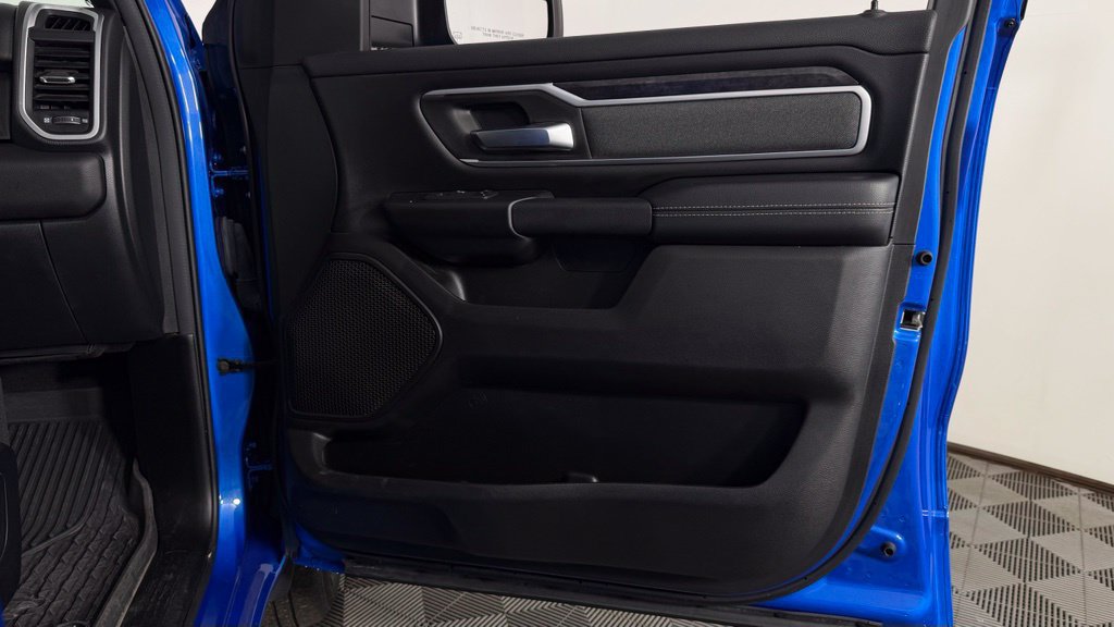 Used 2022 RAM 1500 Big Horn AWD/4WD image 32