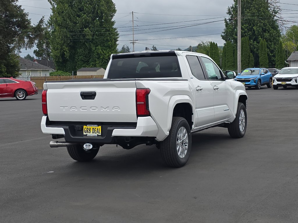 New 2025 Toyota Tacoma SR5 image 5