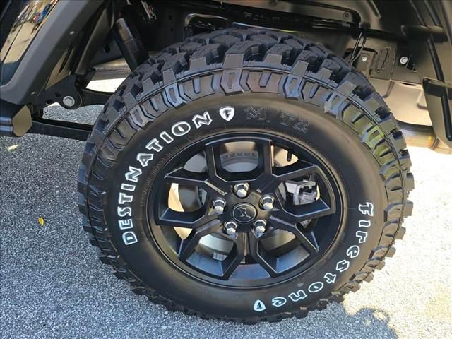New 2026 Jeep Gladiator Willys image 7